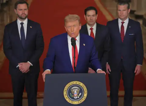 Трамп отступает. Почему не ладится его торговая война со всем миром?