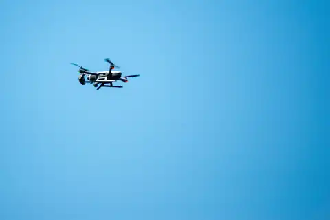 Теперь можно будет сбивать дроны быстрее: в Литве приняли новы закон