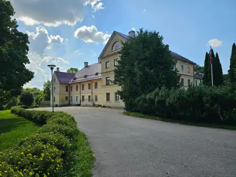 Человек, продавший Аляску США, похоронен в Латвии