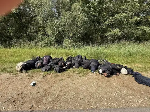 На латвийско-белорусской границе найден вырытый мигрантами туннель