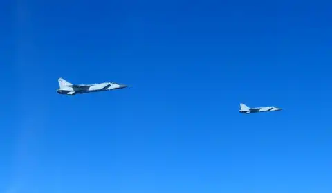 NATO iznīcinātāji netālu no Latvijas piekrastes pārtvēruši piecas Krievijas lidmašīnas