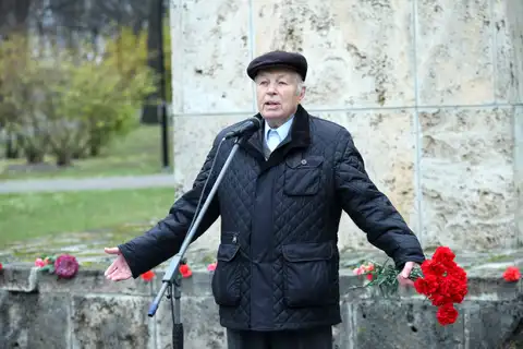 Латвия назначила мне пенсию в 420 евро: Рубикс о своей жизни в 90 лет