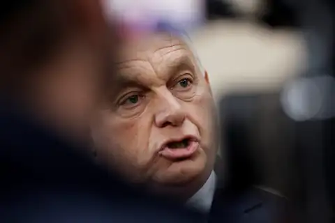 Орбан обвинил Украину в подготовке атак и приказал отправить военных для охраны энергообъектов