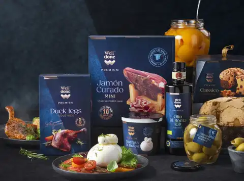 Золотое на синем: вкусно и весело репетируем праздники с Well Done Premium!