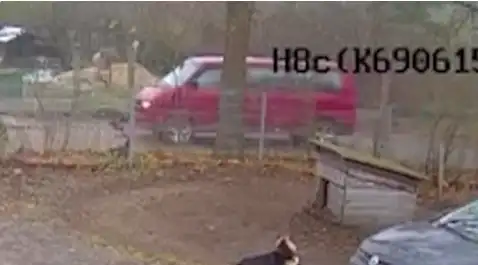 Чей фургон? Водитель в Зиепниеккалнсе заманивал в него мальчика