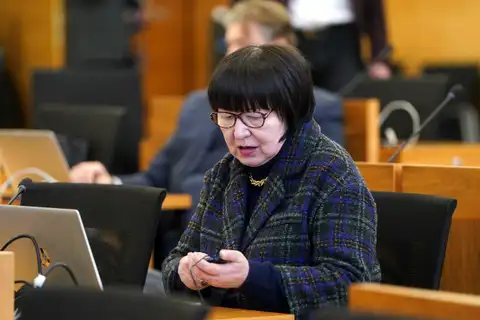 Русификация — преступление, но русский преподавала: странное в биографии Ланги