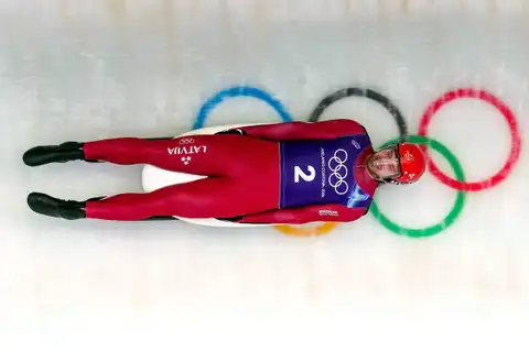 Но премия хорошая: латвийский саночник взял деревянную медаль на Олимпиаде