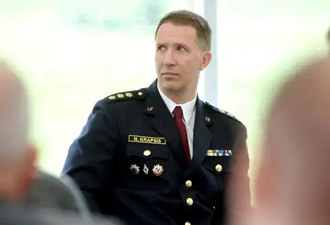Krimināllietu pret bijušo Kārtības policijas priekšnieku Krapsi tiesa turpinās skatīt jūnijā