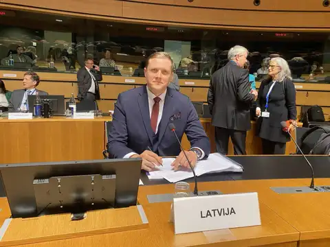 Biedrība: Dombravas izteikumi par «Eiropas normām» apdraud Latvijas kā tiesiskas valsts reputāciju
