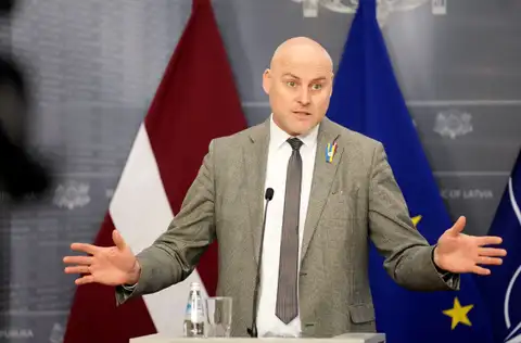 Atliek Kulberga valdības rīcības plāna apstiprināšanu, jo tas nav finansiāli īstenojams