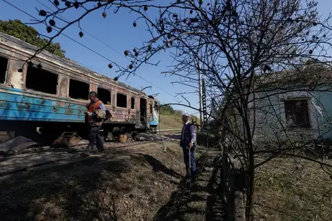 Российские удары по Украине привели к гибели как минимум 11 человек, десятки получили ранения