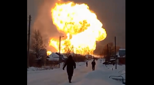 В России взорвался газопровод, связывающий Сибирь с Европой (ВИДЕО)