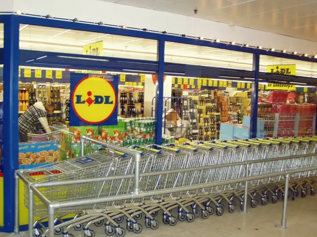 «Lidl» veikalus Latvijā gatavs atvērt pēc epidemioloģiskās situācijas uzlabošanās