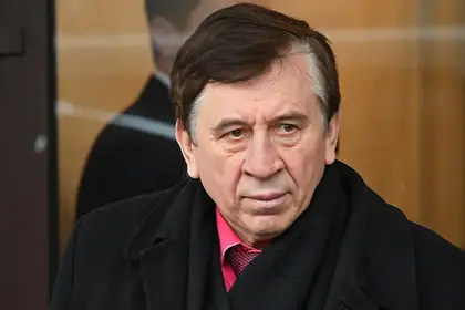 «Куплю жене сапоги»: как сейчас живет Владимир Пермяков, сыгравший Леню Голубкова