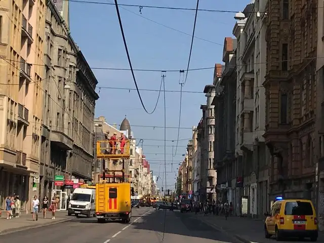 Проводов над домами больше не будет: новые правила РД