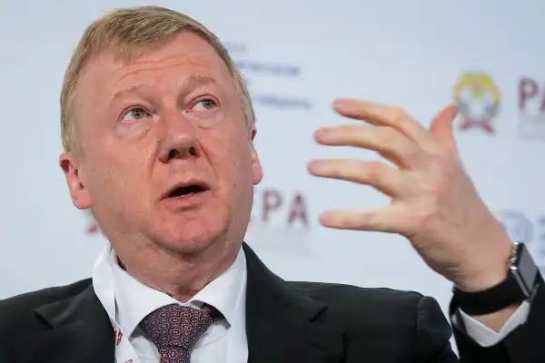 Чубайс просит Канаду снять c него санкции