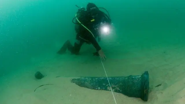 На дне Балтийского моря обнаружено неопознанное затонувшее судно