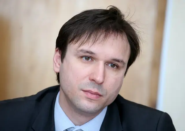 Raidījums: Brandavs atzinies kukuļa apsolīšanā Ušakovam