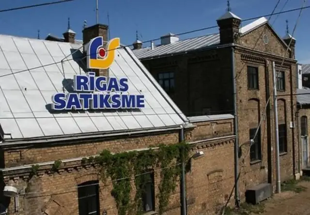 Rīgā vairākos sabiedriskā transporta maršrutos mainīti kustības saraksti