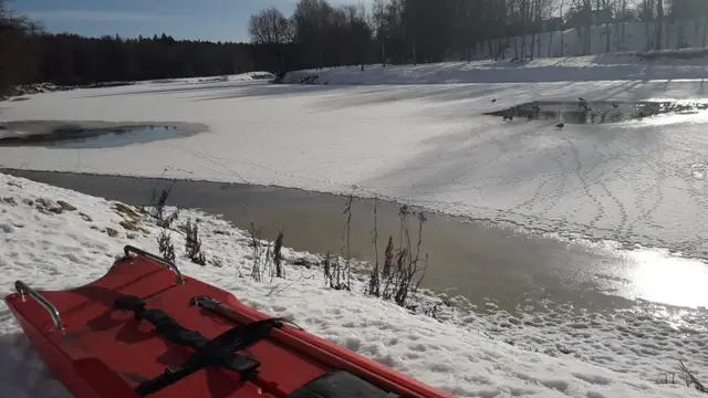 За сутки из водоемов подняты тела шестерых погибших
