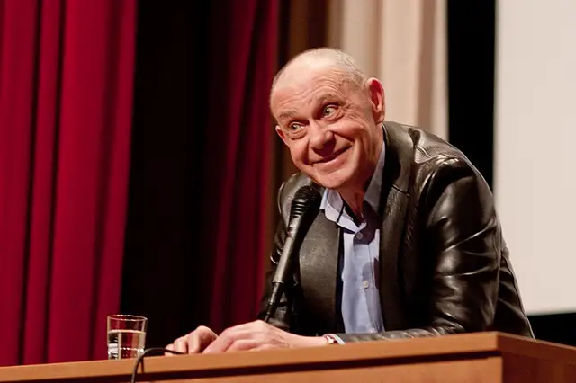 Ещенепознер. Бардин: Рязанов, Данелия, Серебренников и счастье (ЛЕКЦИЯ)
