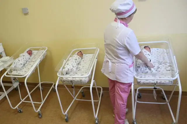 Латвийцы больше не видят в детях смысл жизни: исследование
