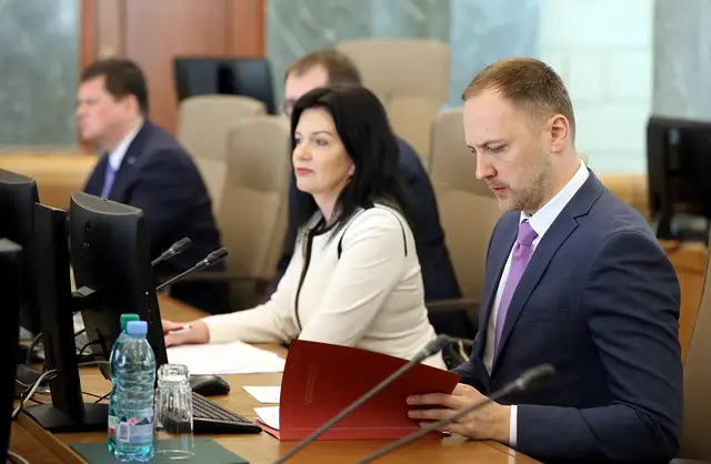 Saeimas opozīcija lūdz Kariņam reaģēt uz revīzijā konstatētajiem trūkumiem SAC pārvaldībā un atlaist Petraviču