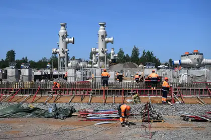 Saeima aizliedz dabasgāzes piegādes no Krievijas no 2023.gada