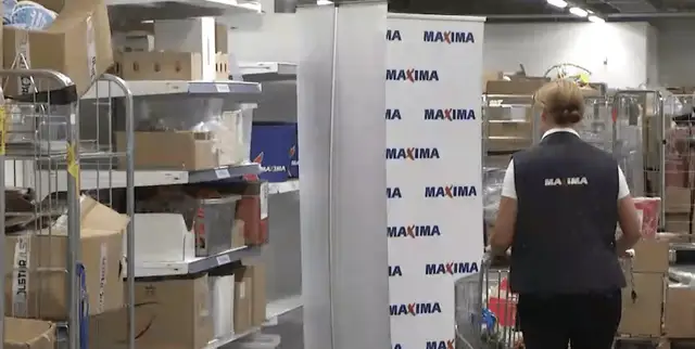 Maxima Latvija планирует бесплатно раздавать продукты с истекшим сроком годности