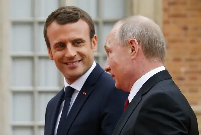 Почему Макрон так тепло принял Путина в Брегансоне: расклад Александра Баунова