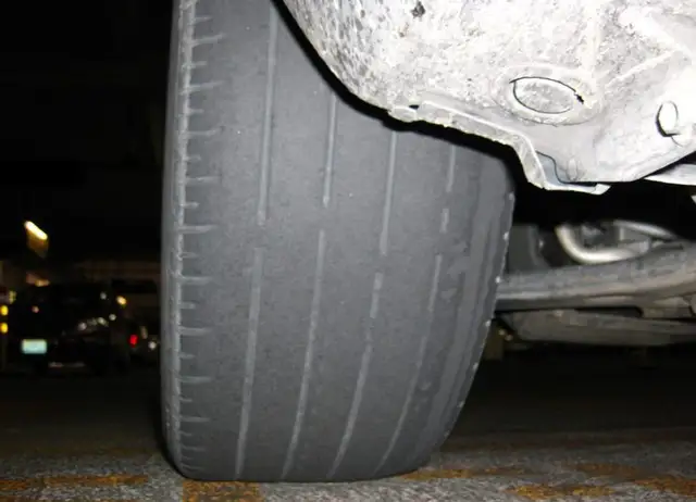 Vairākos autoservisos tuvākie pieraksti ziemas riepu maiņai ir nākamās nedēļas pirmajā pusē