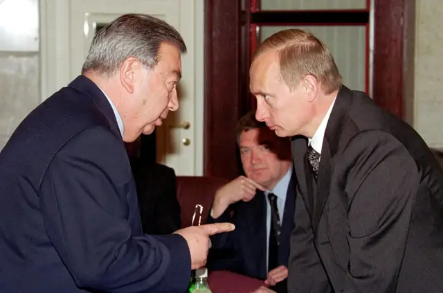 Светлый Путин и бронзовый Примаков: об одном мифе новой России