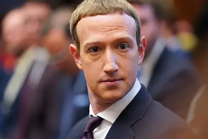 Число ежедневных пользователей Facebook упало впервые за 18-лет: Цукерберг рискует потерять 24 млрд.
