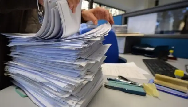 Проведены обыски: прокурора  подозревают в незаконном разглашении информации