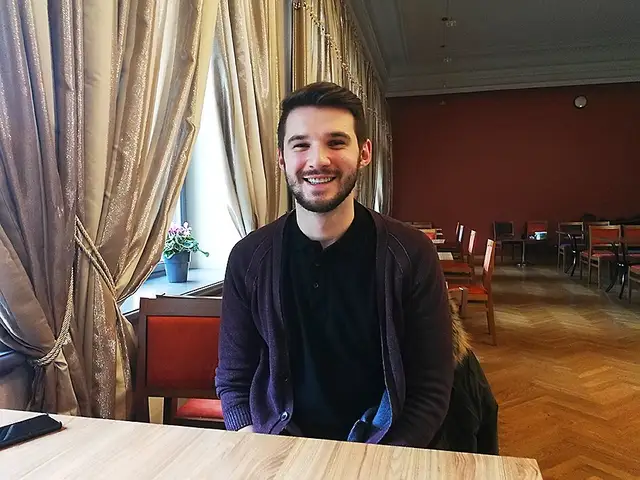 «Стою в костюме Адама»: в Русской драме новый актер из Белоруссии