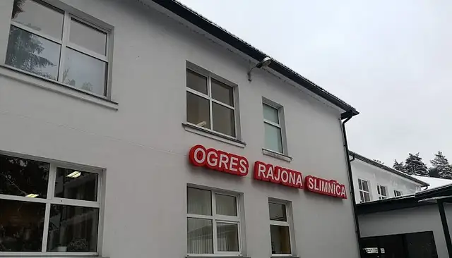 Ogres slimnīca domā, ka tajā konstatēts Covid-19 jaunais paveids