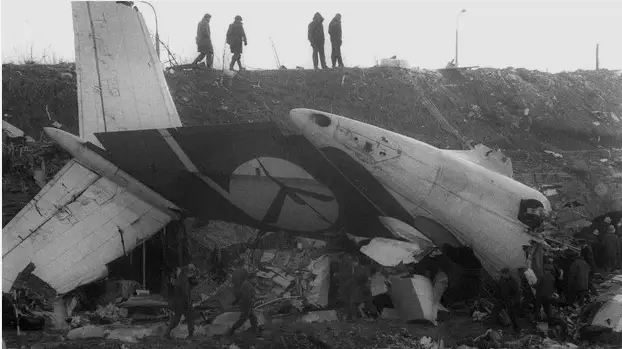 А обвинили СССР: 40 лет в катастрофе под Варшавой погиб польский Ил-62