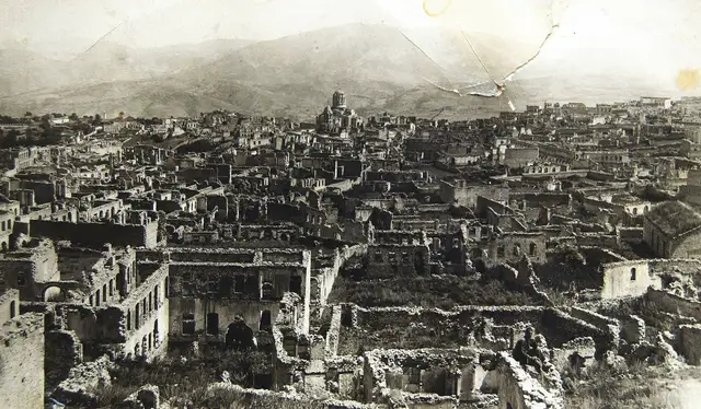 «Трупы в колодцах, женские волосы в ручье»: 100 лет резне армян в Шуше