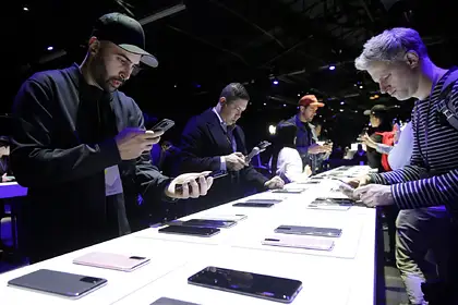 Раскрыты будущие смартфоны Samsung