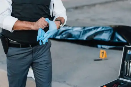 Жуткая находка на острове Доле: в мешках нашли труп мужчины