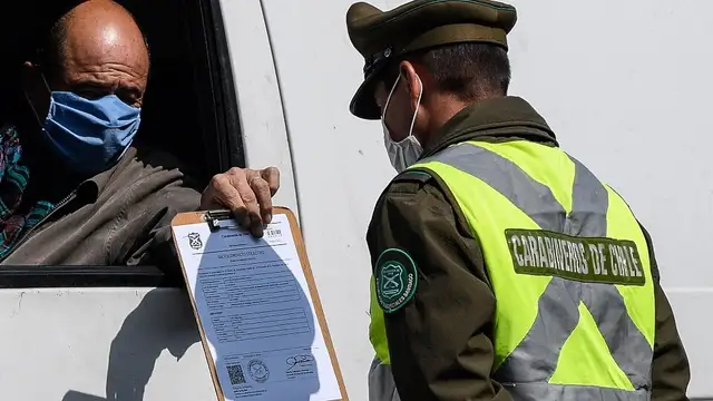 Граждане и неграждане Covid: поделят ли «паспорта иммунитета» людей на две касты