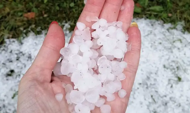 На Италию обрушился сильный град (ФОТО, ВИДЕО)