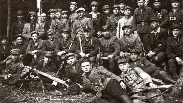 Кого считать героями? И в ряды «лесных братьев» могли проникнуть агенты КГБ