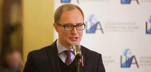 Aizsardzības ministrs: Baltijas valstīm jābūt gatavām pilnīgi visiem scenārijiem