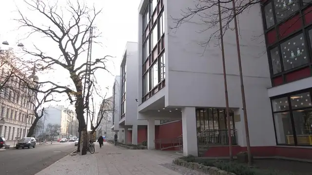 «Занятия проводят не тренера, а дежурные. Оплата наличкой»: скандал в школе Наталии Драудзини