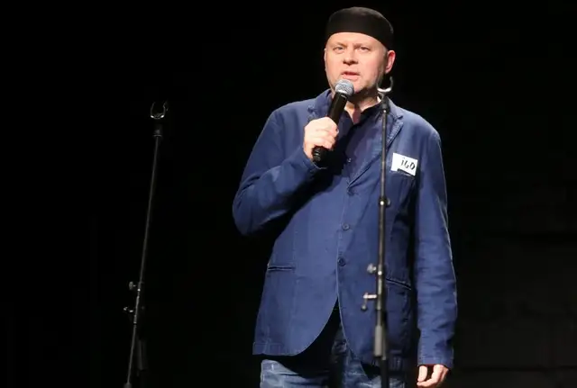 Латвийский певец о поддержке государства: «Сначала не выплачивали, потому что инвалид. Потом заставили вернуть пособие»
