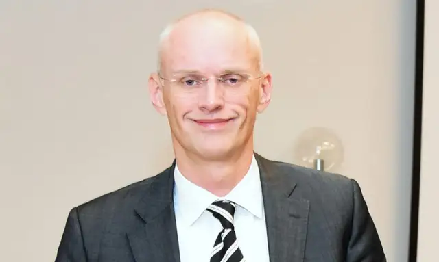 Pirmās instances tiesa attaisno Jūrmalas mēru Truksni «komandējuma» krimināllietā