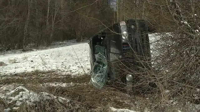 И снова “BMW”: водитель был пьян и не вписался в поворот (видео)