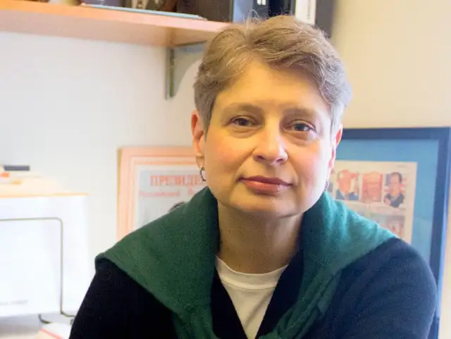Нина Хрущёва: «Началось саморазрушение ради политики»  (ВИДЕО)