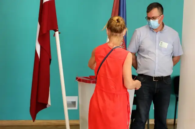 KNAB izvērtēs iesniegumu par iespējamu slimnīcas darbinieku balsu pirkšanu Krāslavas novadā